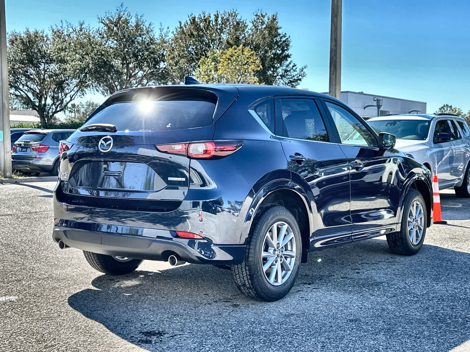 Thumbnail: 2025 Mazda CX-5 - 8