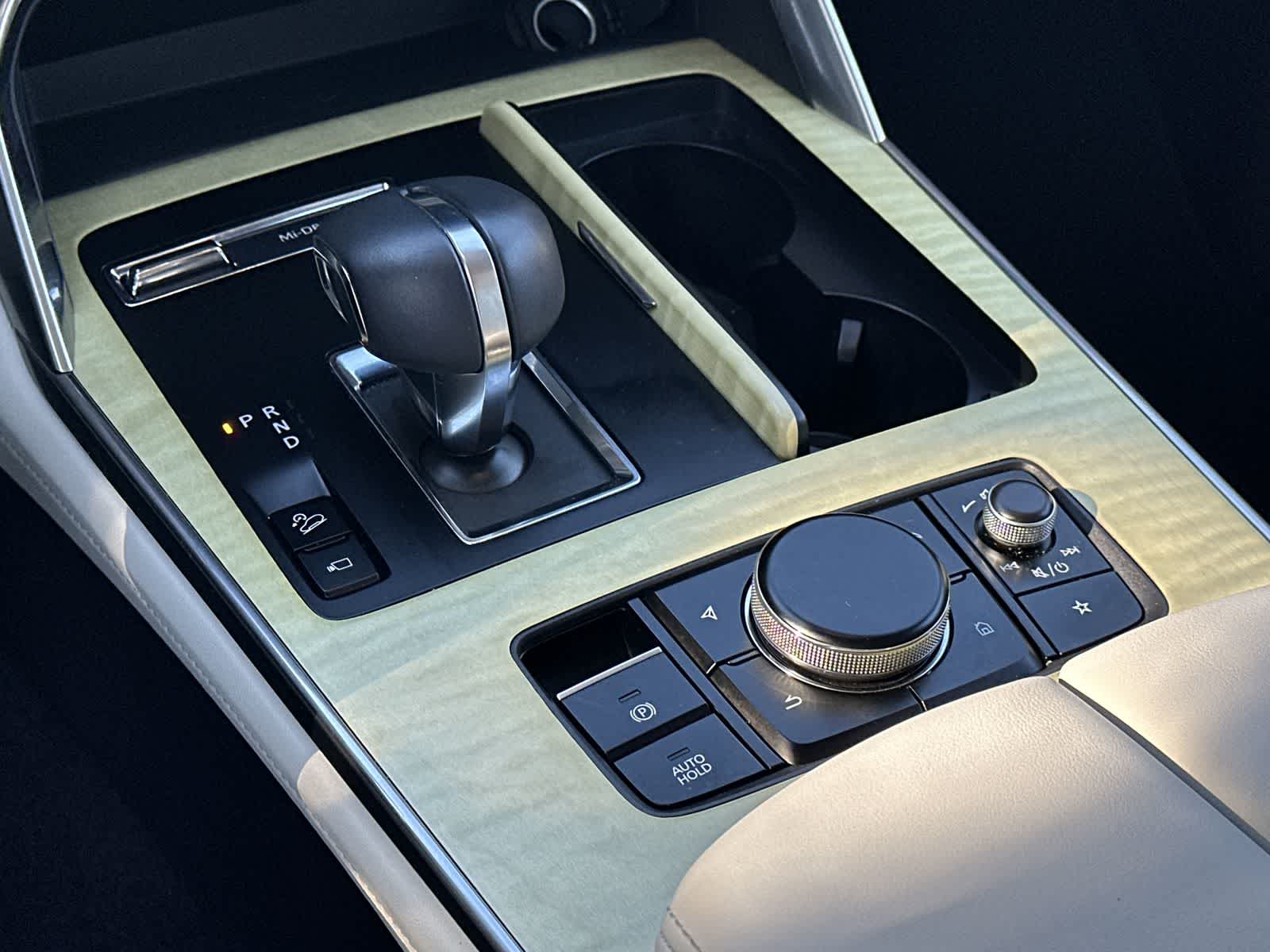 Thumbnail: 2025 Mazda CX-90 - 17