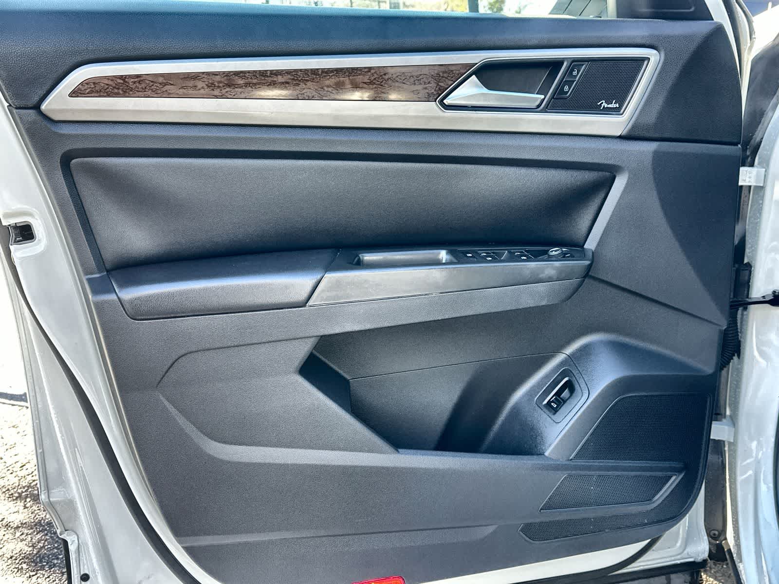 Thumbnail: 2018 Volkswagen Atlas - 19