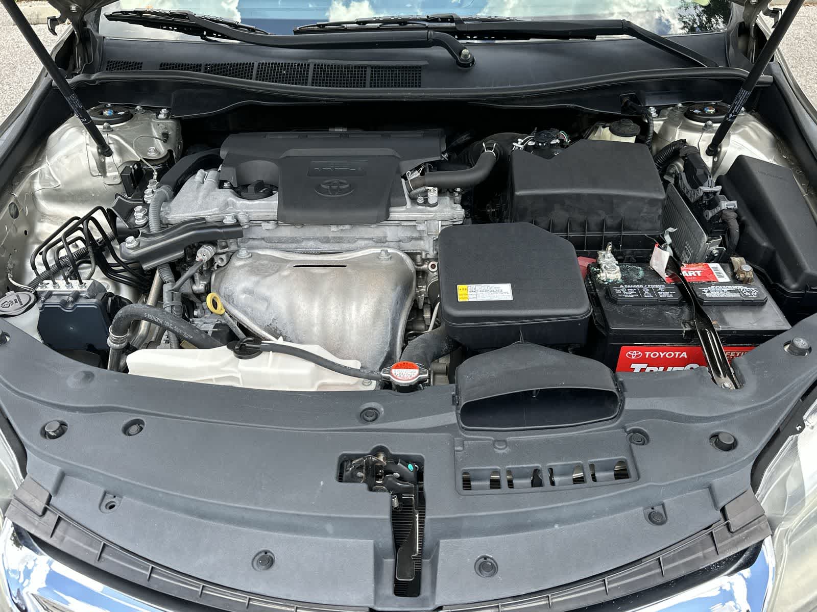 Thumbnail: 2016 Toyota Camry - 9