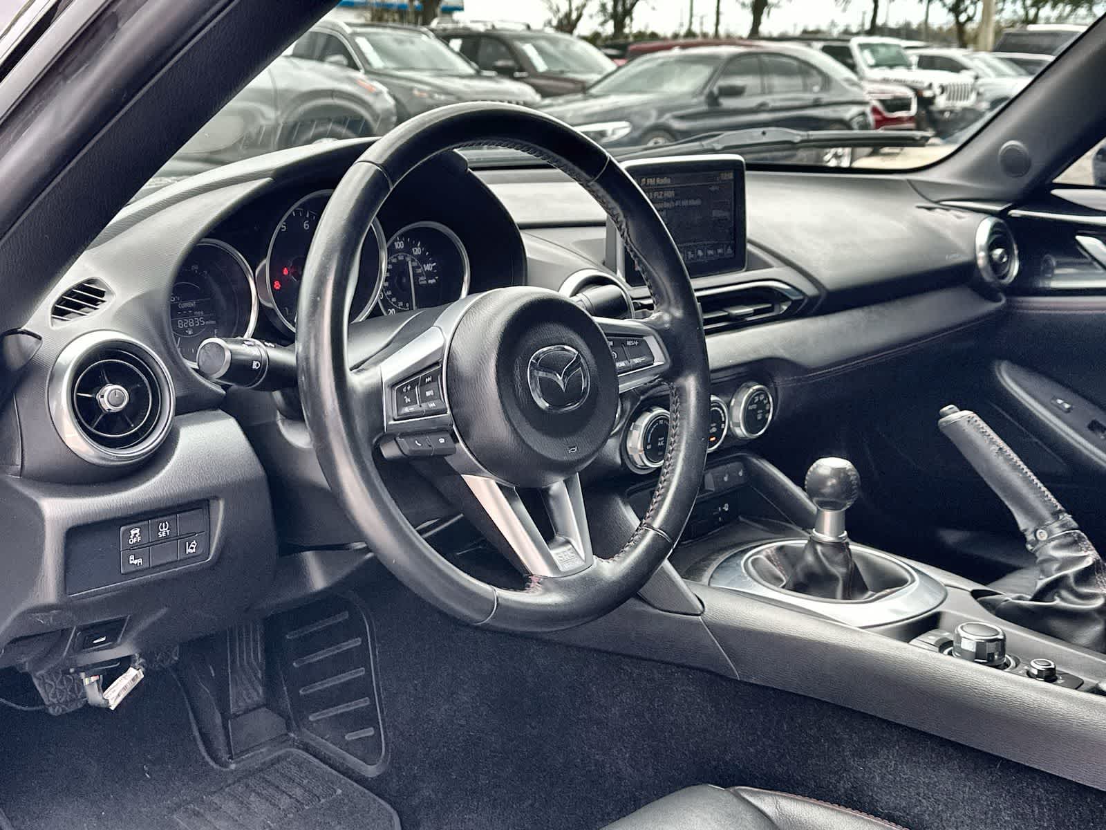 Thumbnail: 2016 Mazda MX-5 Miata - 10