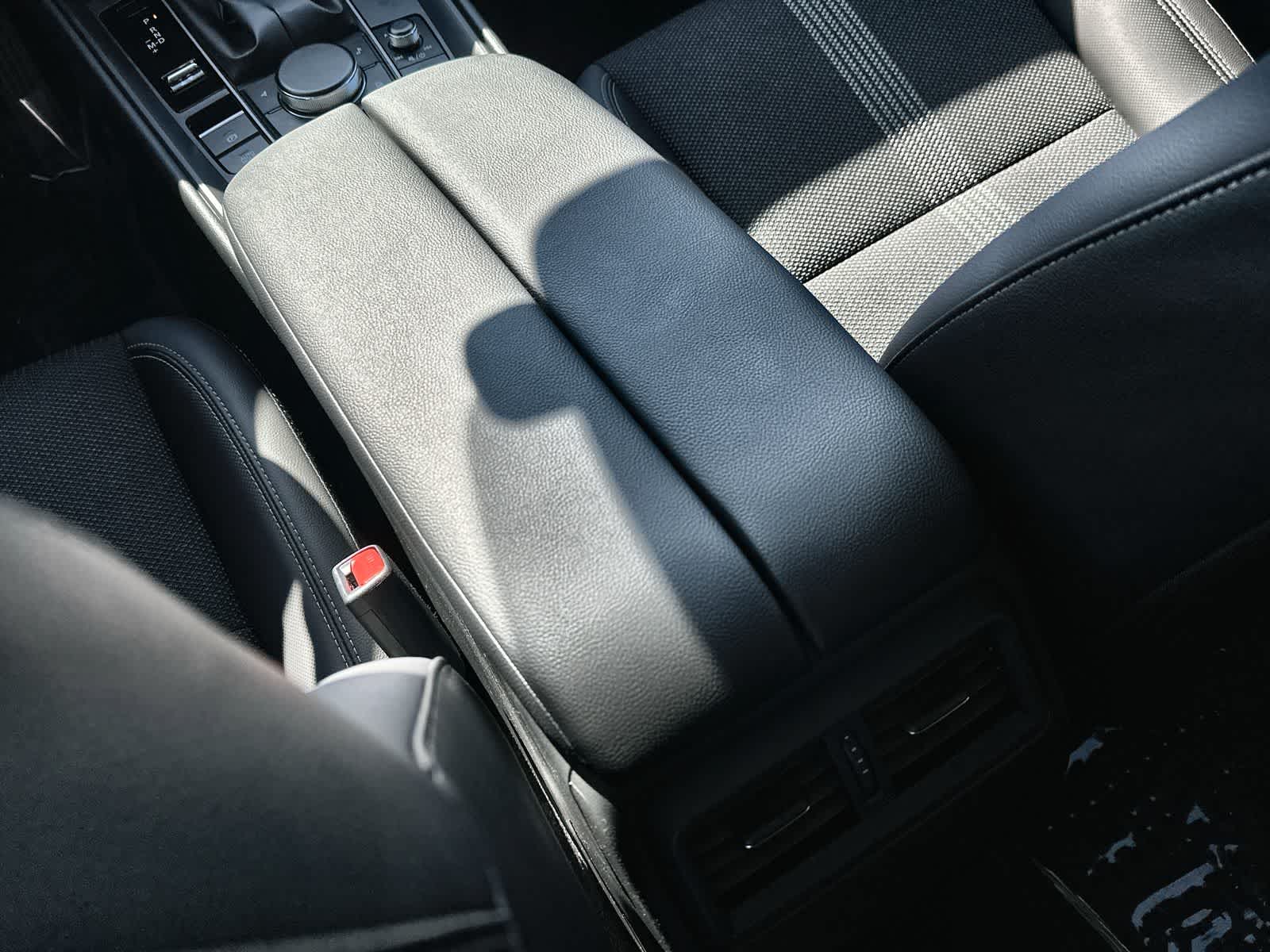 Thumbnail: 2026 Mazda CX-50 - 22