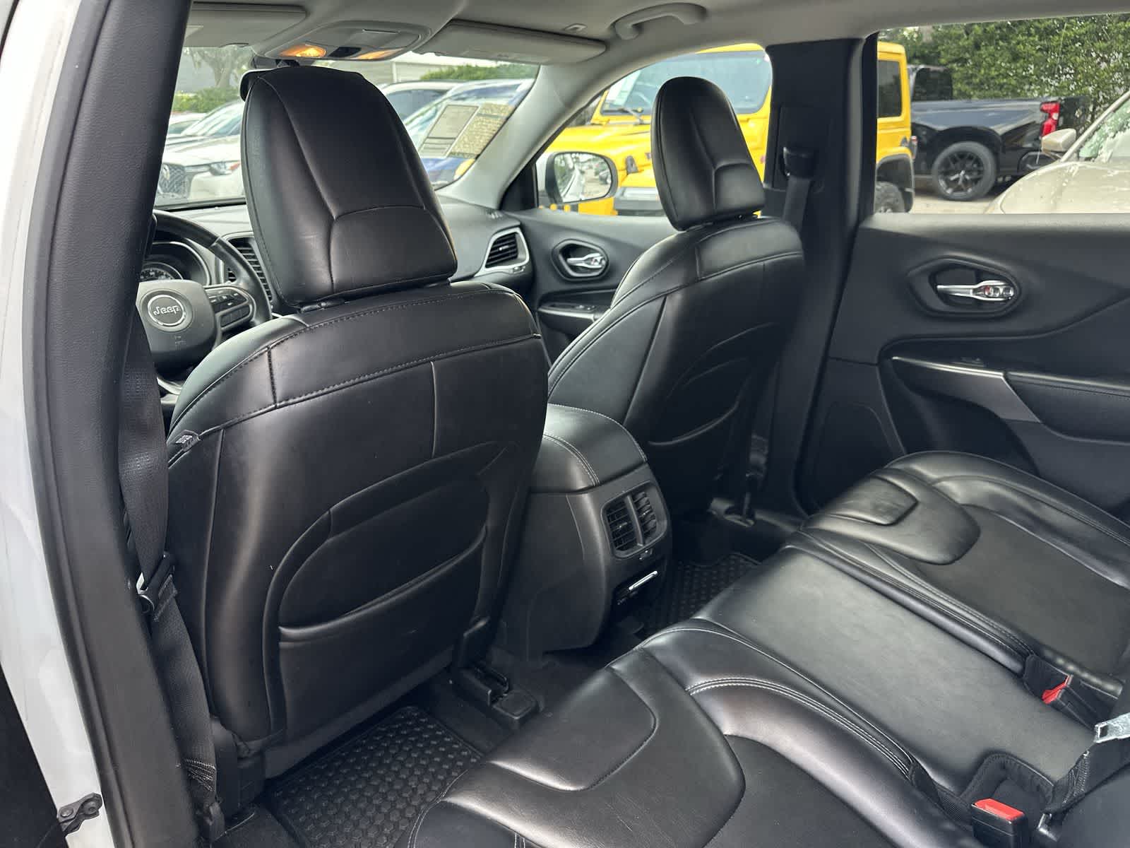 2019 Jeep Cherokee Latitude 12