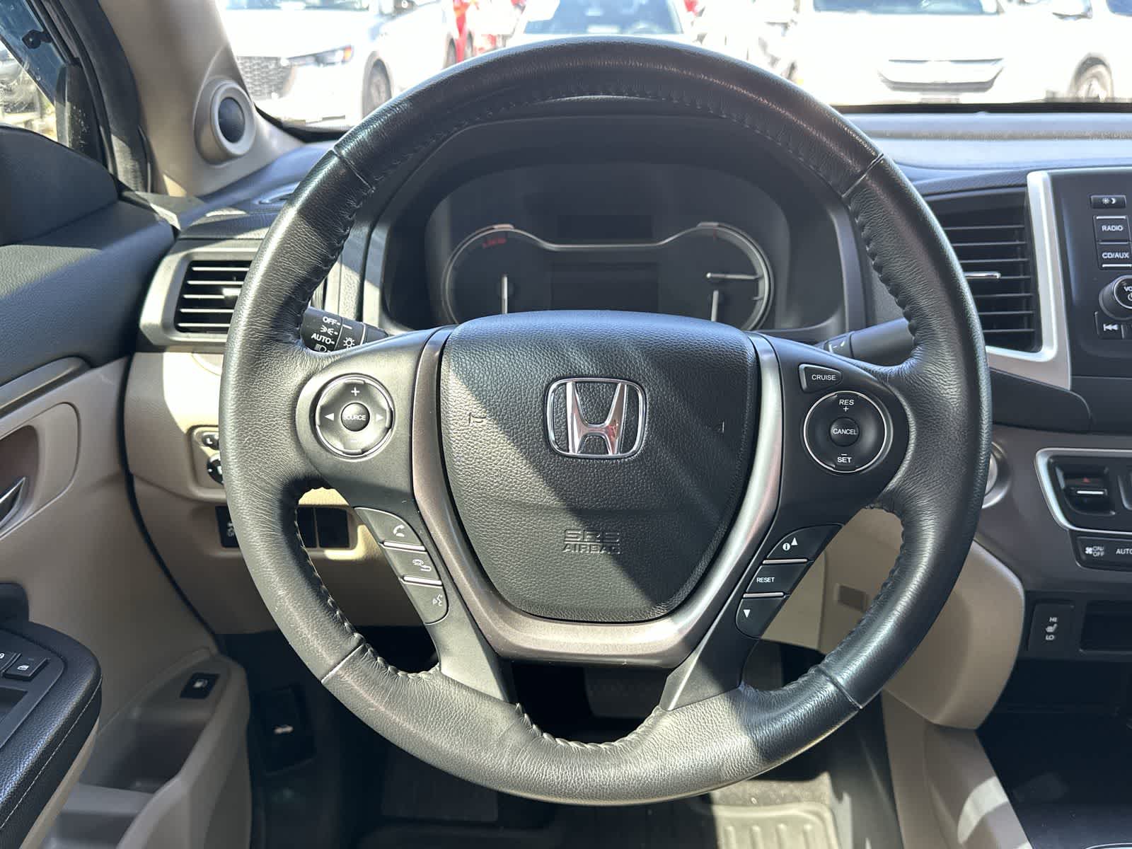 Thumbnail: 2017 Honda Ridgeline - 15