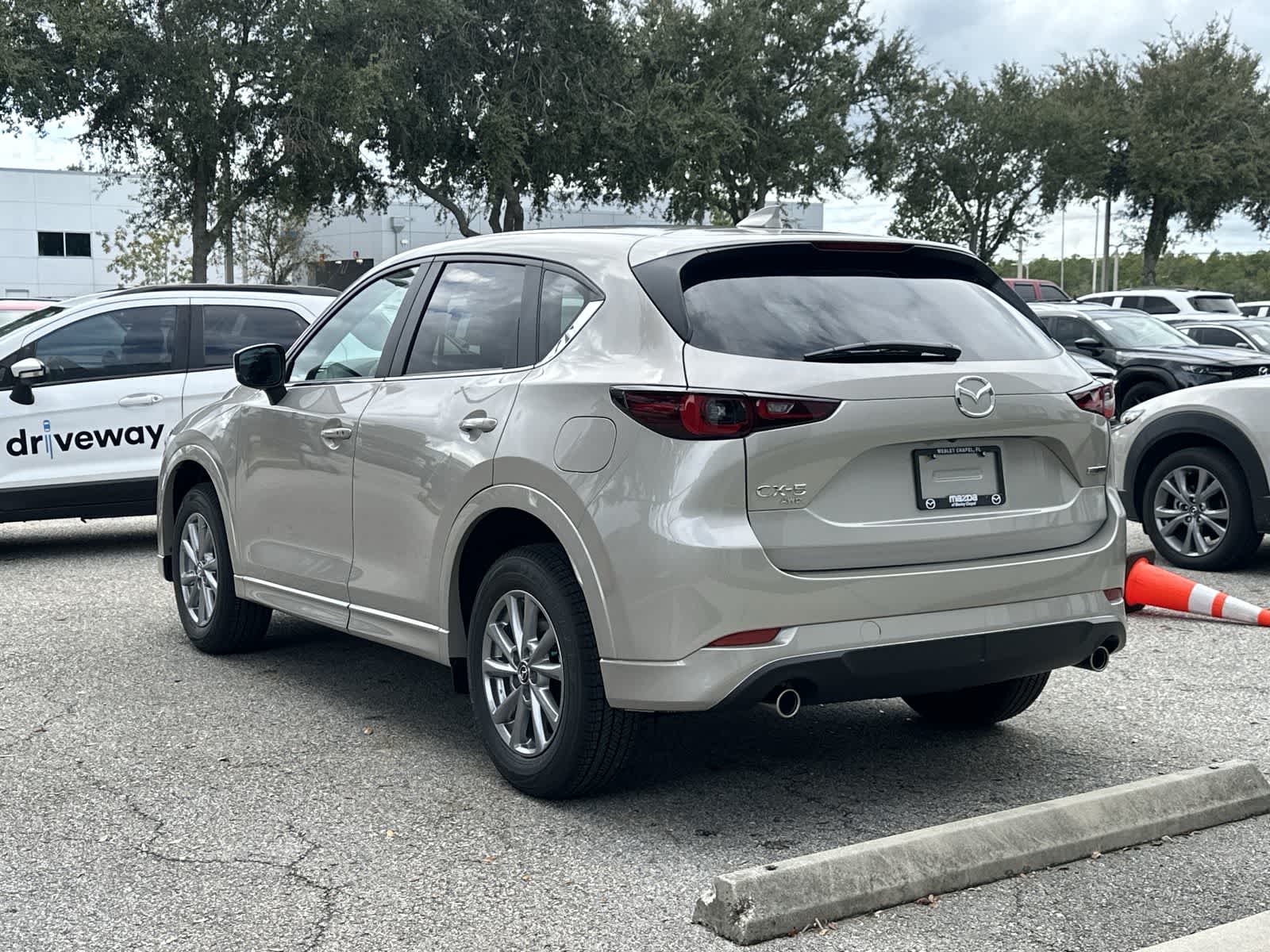 Thumbnail: 2025 Mazda CX-5 - 4