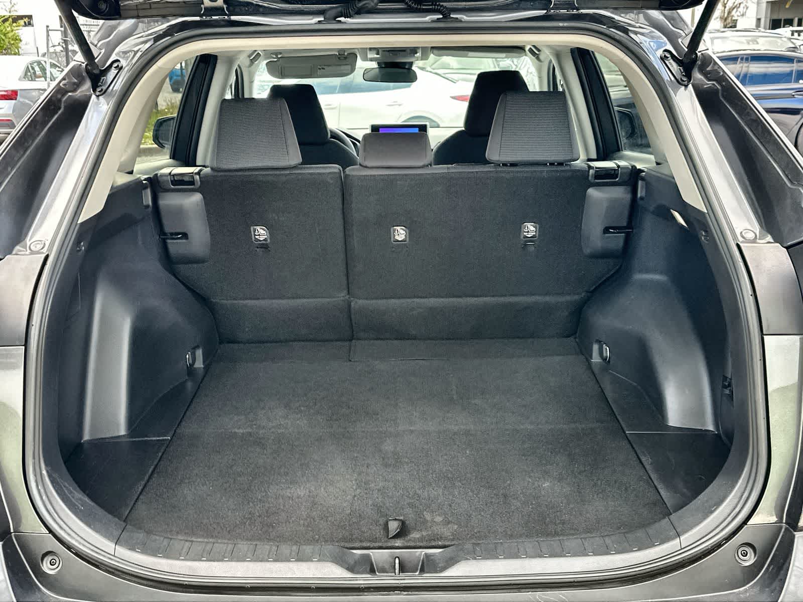 Thumbnail: 2023 Toyota RAV4 - 19