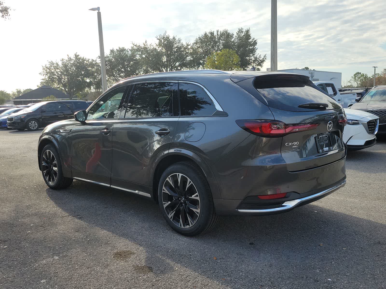 Thumbnail: 2025 Mazda CX-90 - 3