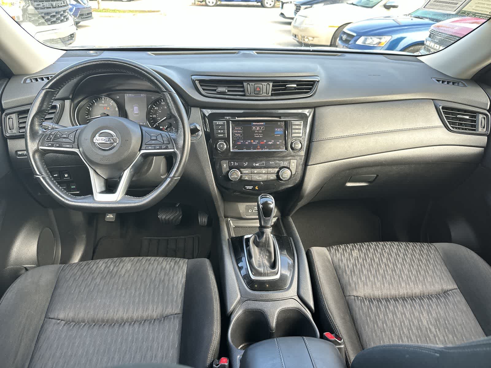 Thumbnail: 2019 Nissan Rogue - 9