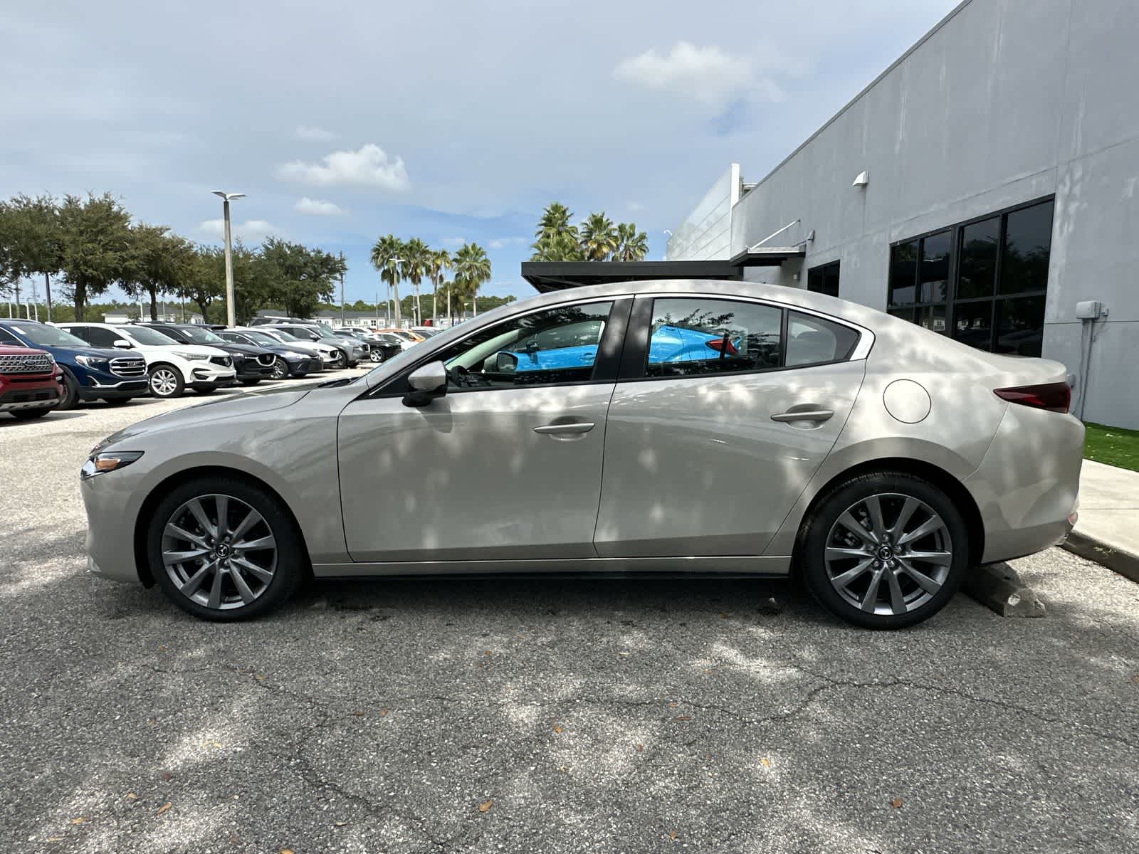 Thumbnail: 2025 Mazda Mazda3 - 3