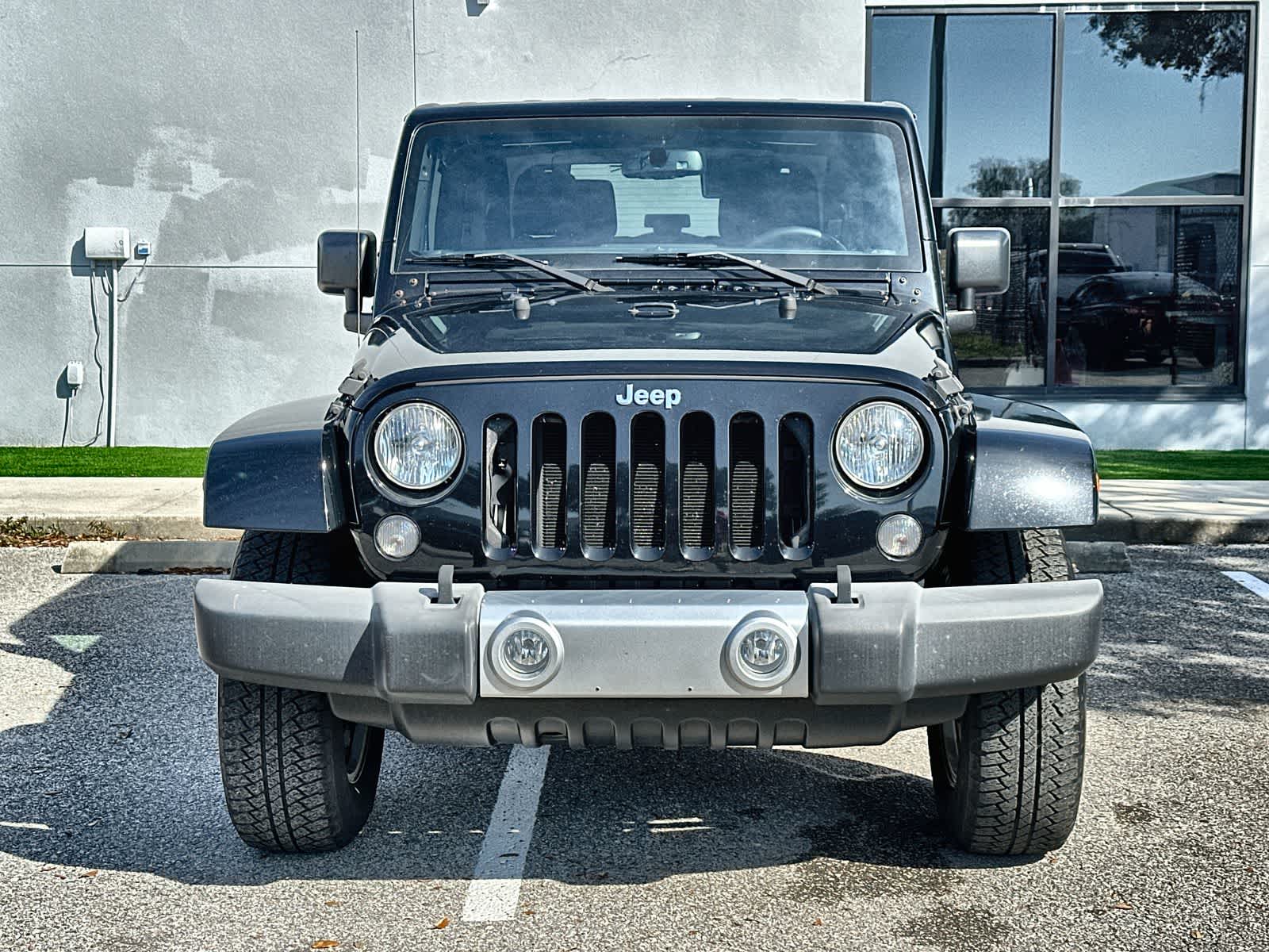 Thumbnail: 2015 Jeep Wrangler - 6