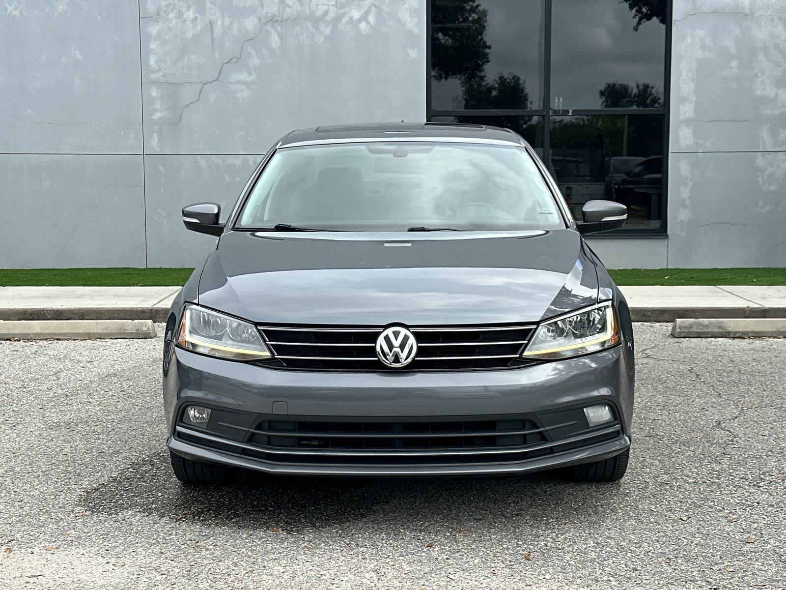 Thumbnail: 2017 Volkswagen Jetta - 6