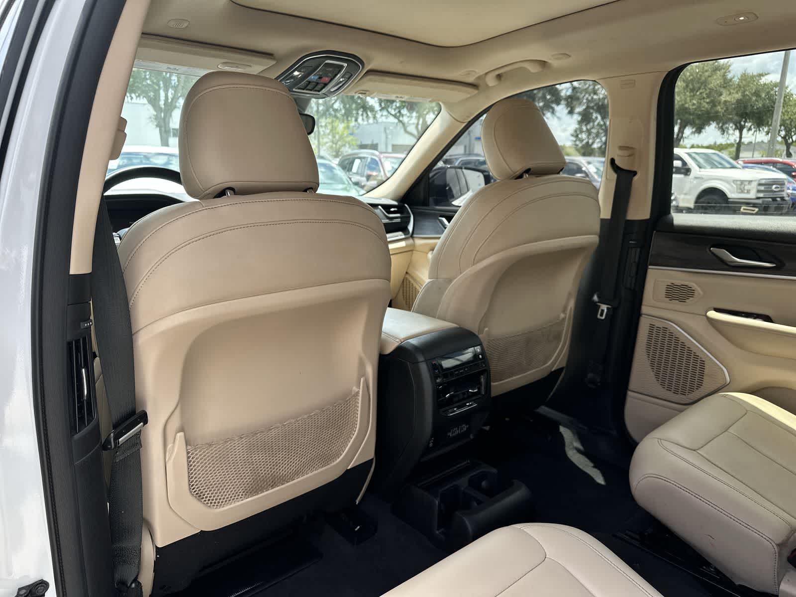 Thumbnail: 2021 Jeep Grand Cherokee L - 12