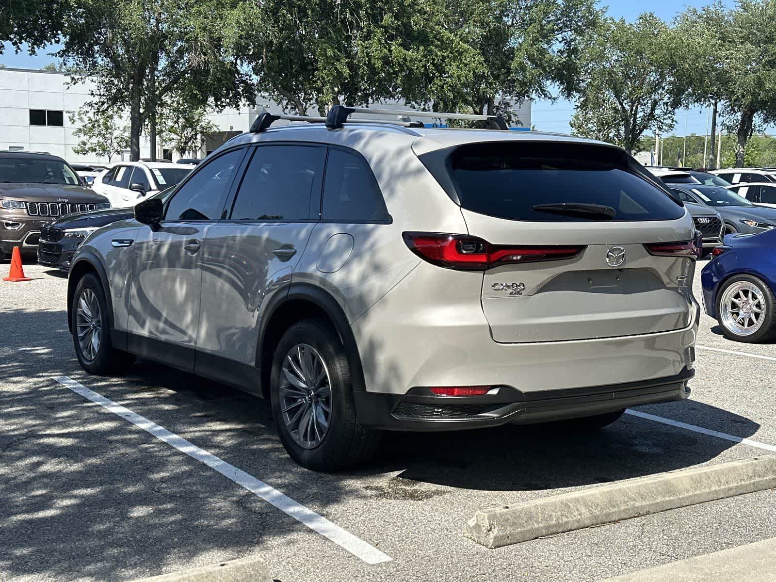Thumbnail: 2024 Mazda CX-90 - 6