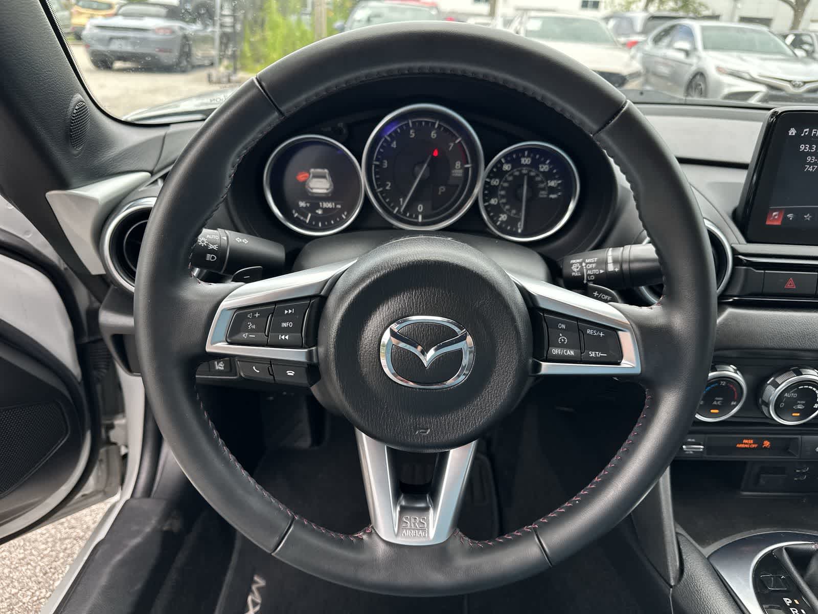 Thumbnail: 2018 Mazda MX-5 Miata - 14