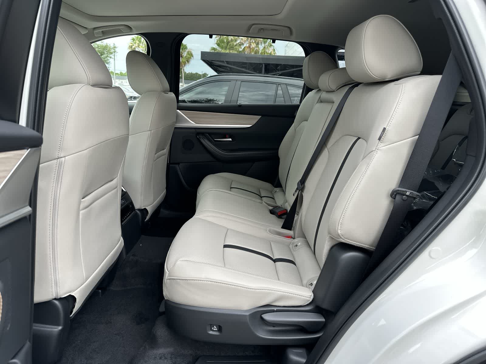 Thumbnail: 2026 Mazda CX-90 - 4