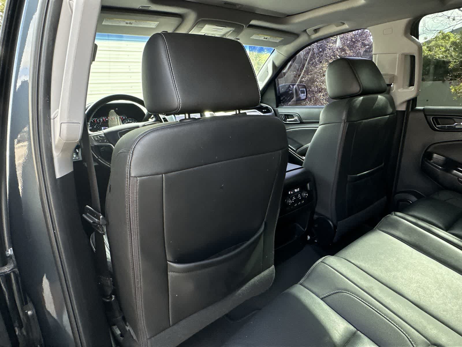 Thumbnail: 2019 GMC Yukon XL - 12