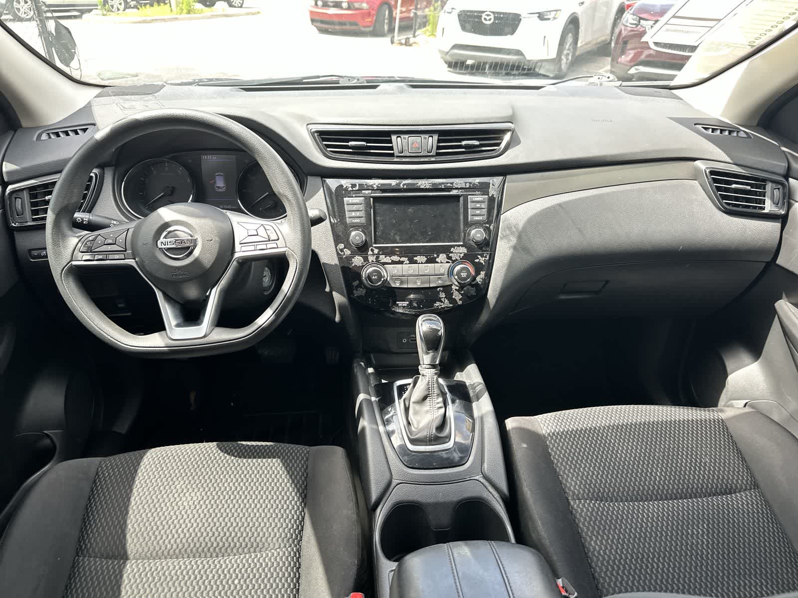 2019 Nissan Rogue Sport S 10