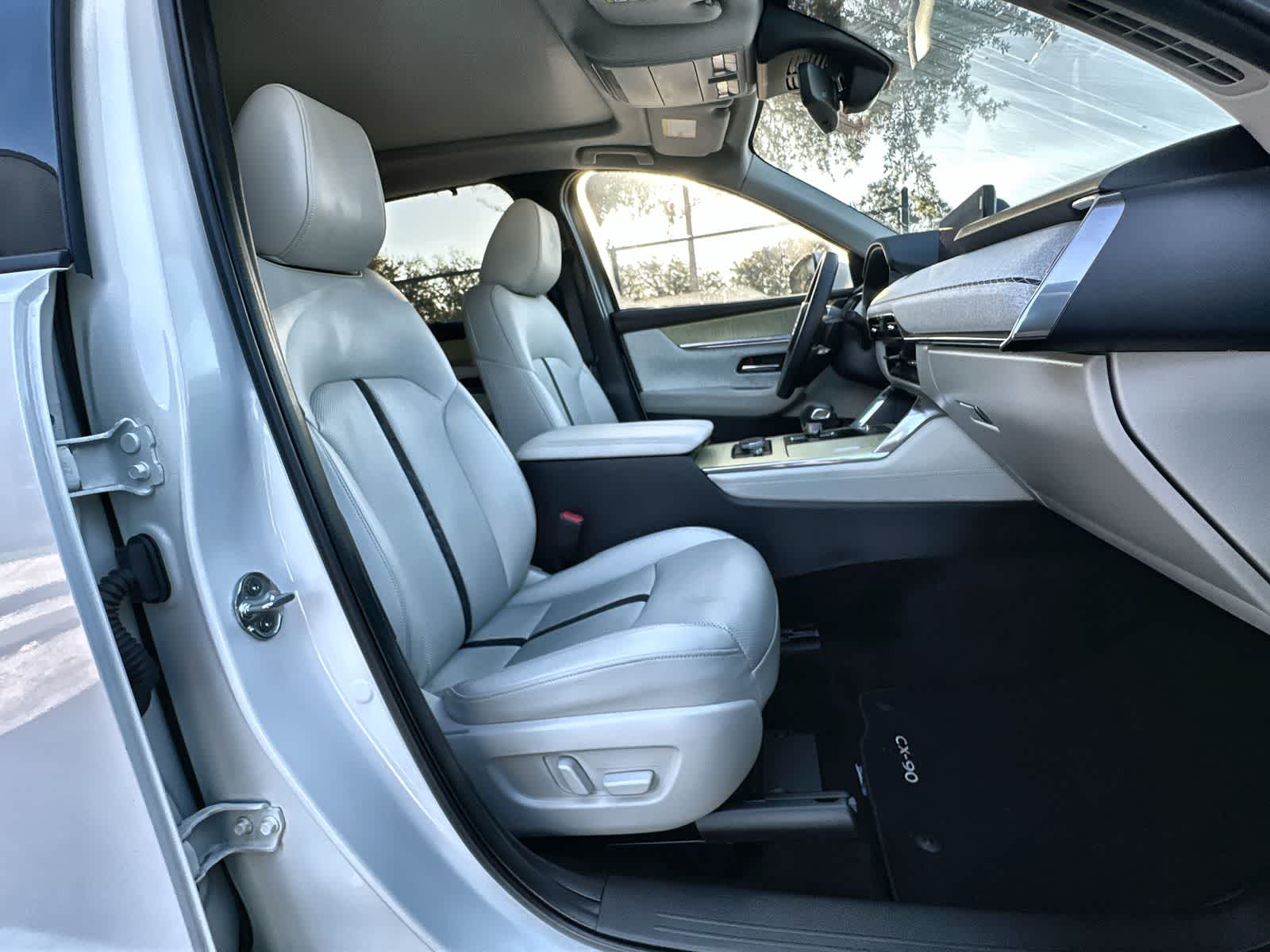 Thumbnail: 2025 Mazda CX-90 - 14