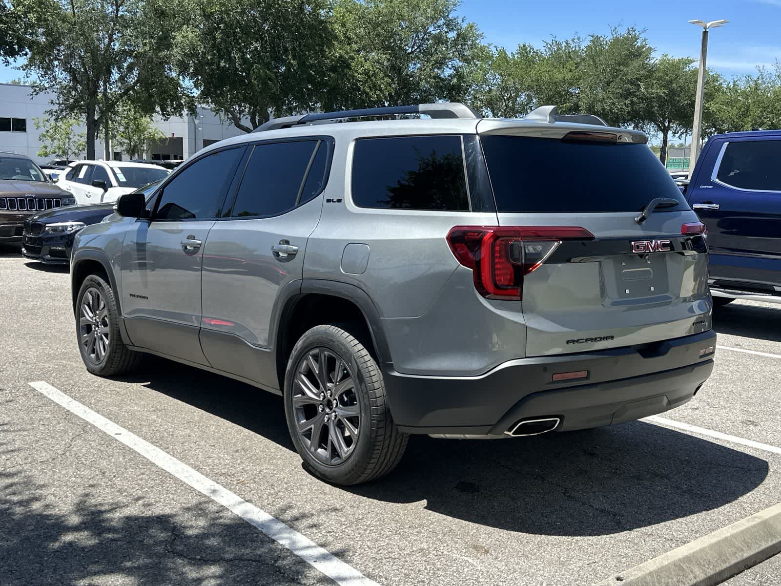 Thumbnail: 2023 GMC Acadia - 6