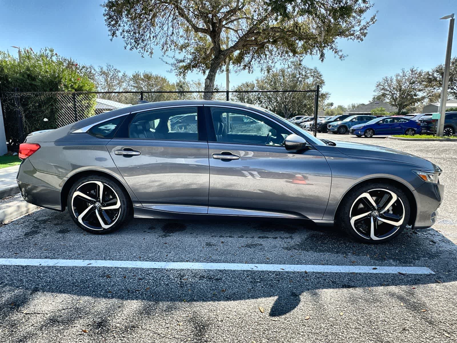 Thumbnail: 2019 Honda Accord - 10