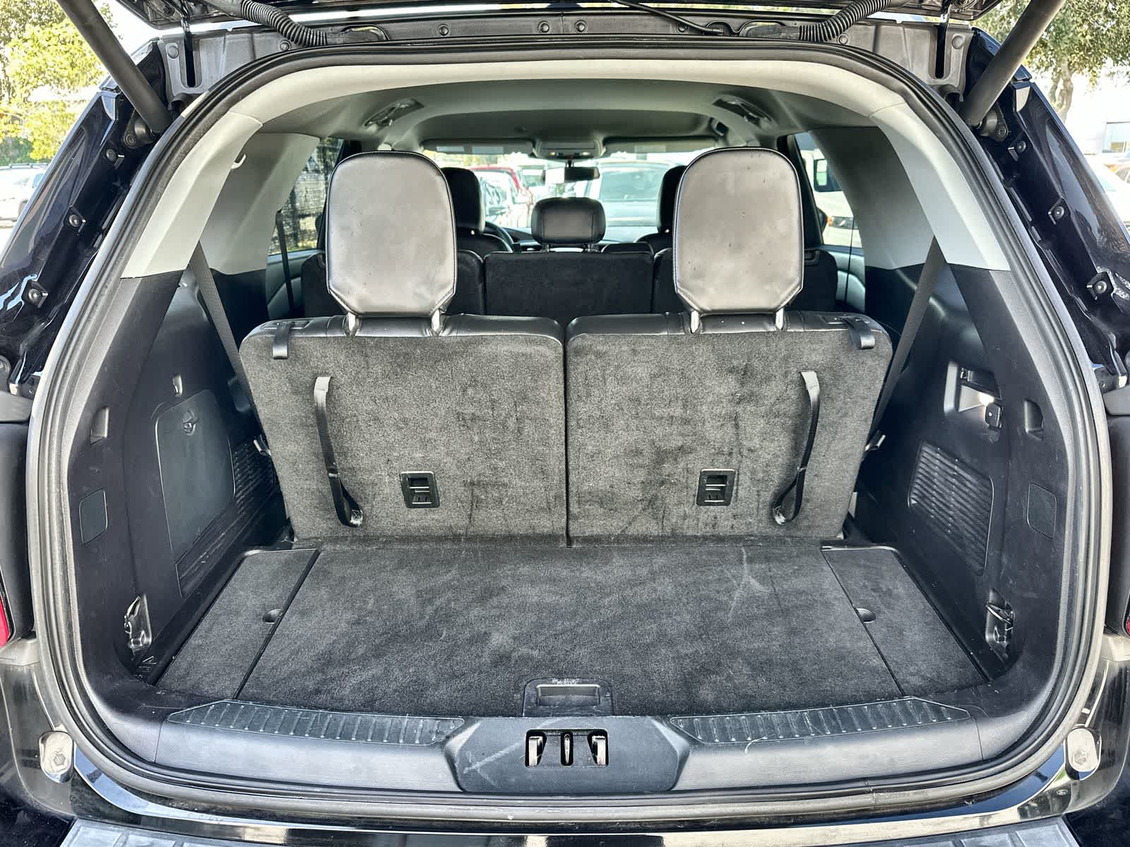 Thumbnail: 2021 Ford Explorer - 19