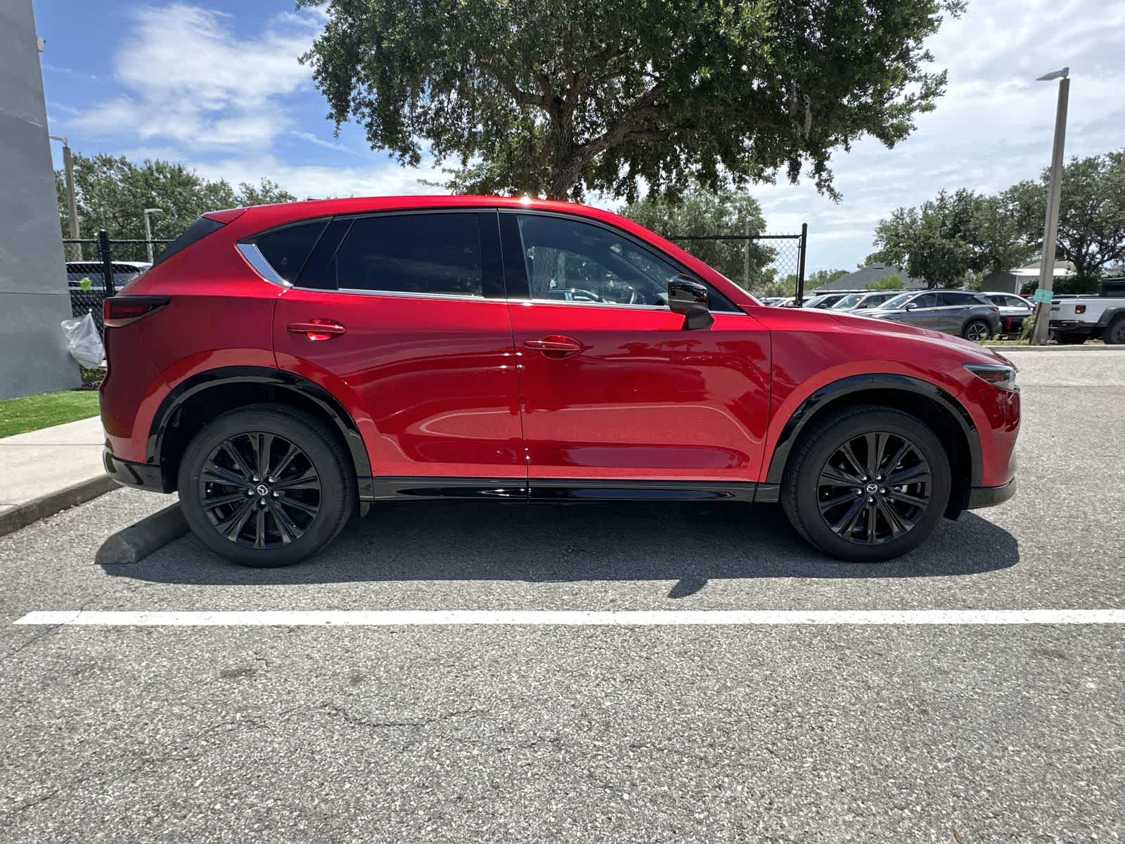 Thumbnail: 2025 Mazda CX-5 - 9