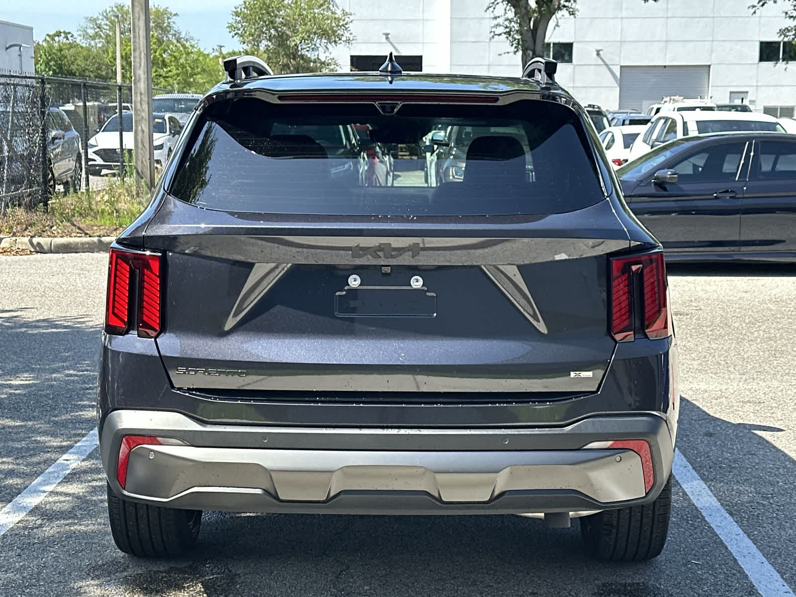 Thumbnail: 2025 Kia Sorento - 7