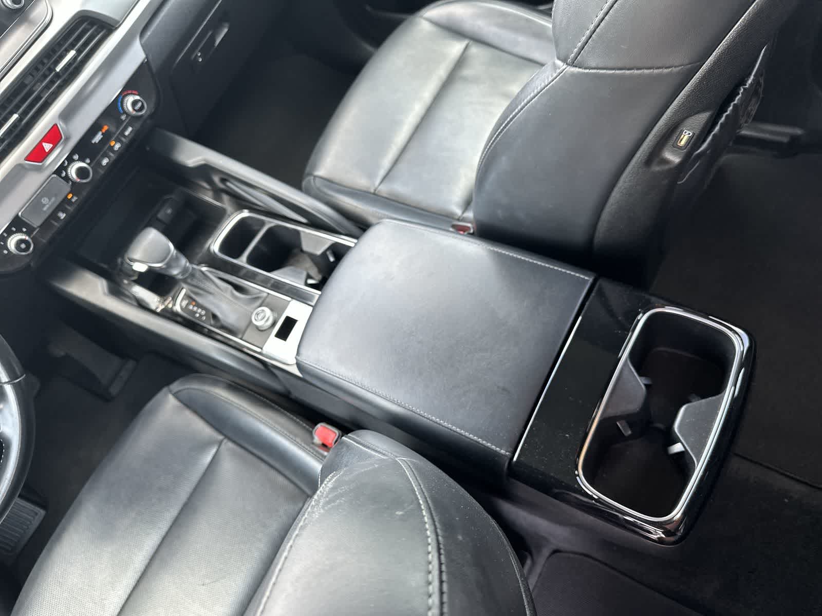 2020 Kia Telluride LX 16