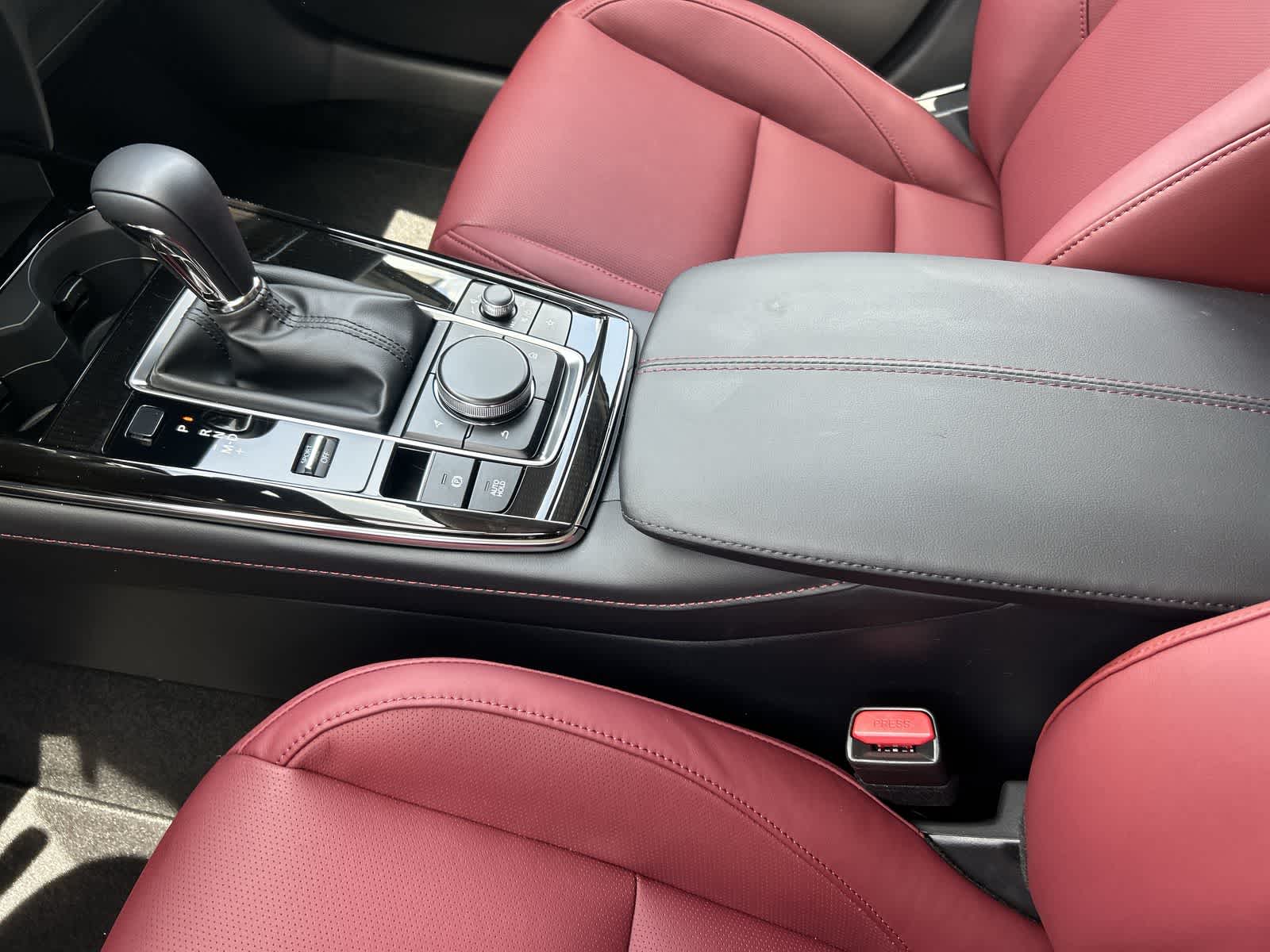 2025 Mazda CX-30 Carbon 16