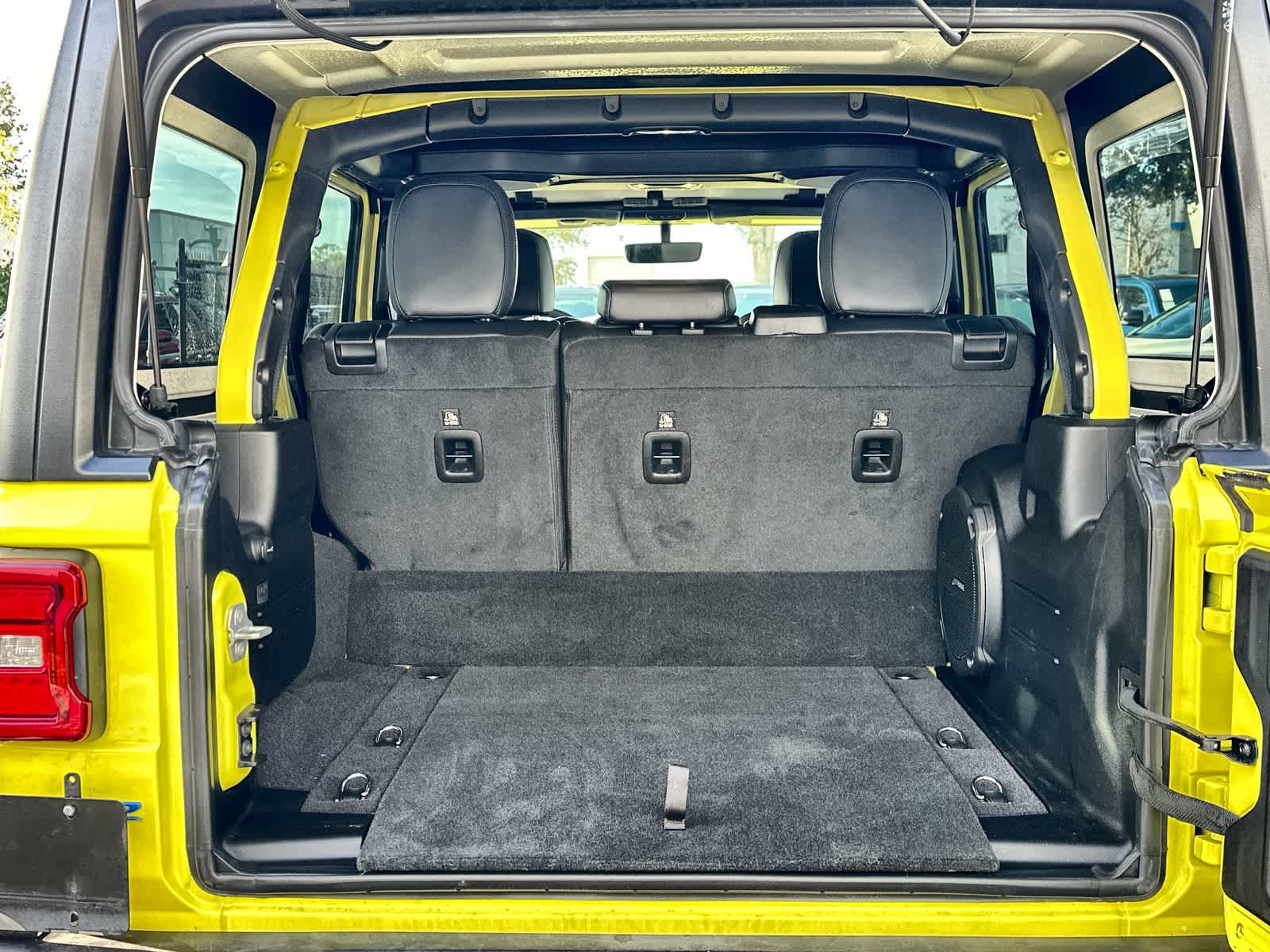 Thumbnail: 2023 Jeep Wrangler - 19