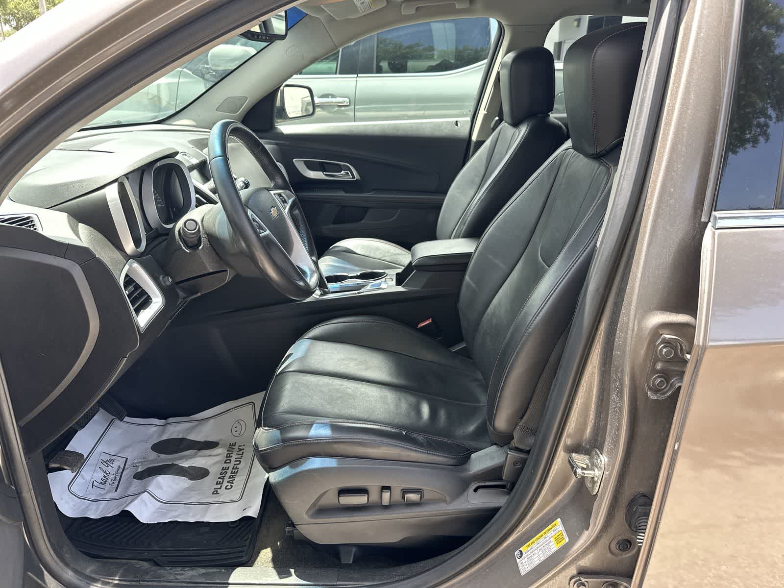 2011 Chevrolet Equinox LT 11