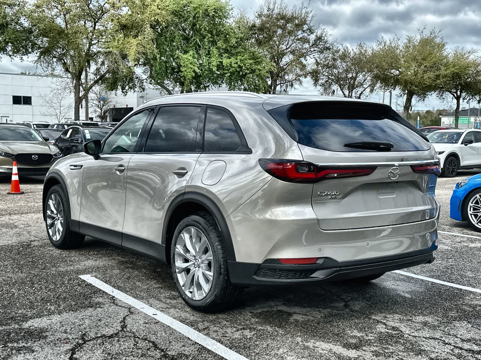 Thumbnail: 2026 Mazda CX-90 - 6