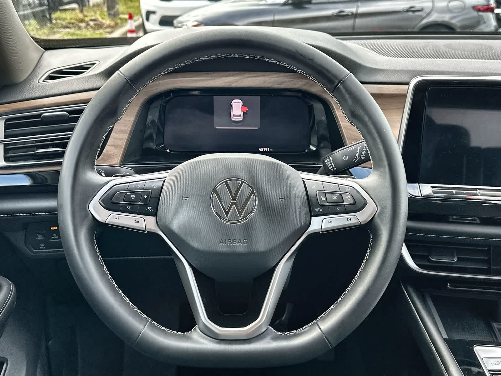 Thumbnail: 2024 Volkswagen Atlas - 21