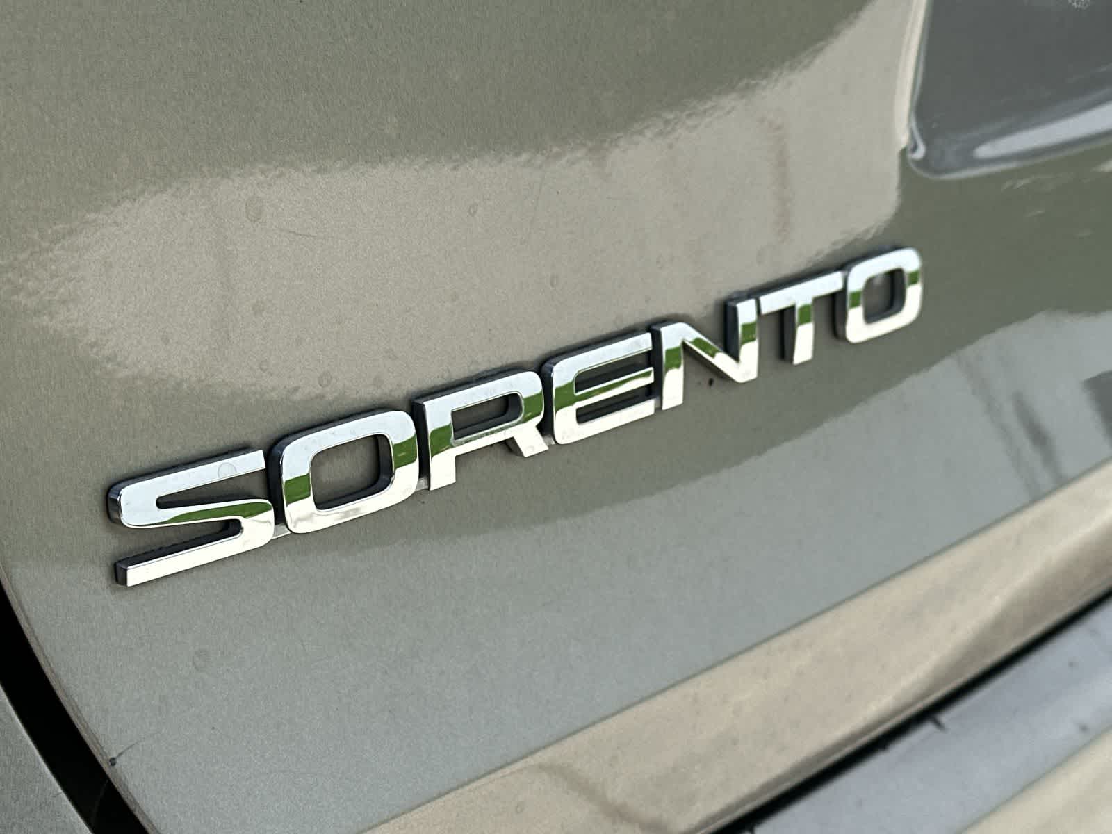 Thumbnail: 2018 Kia Sorento - 7