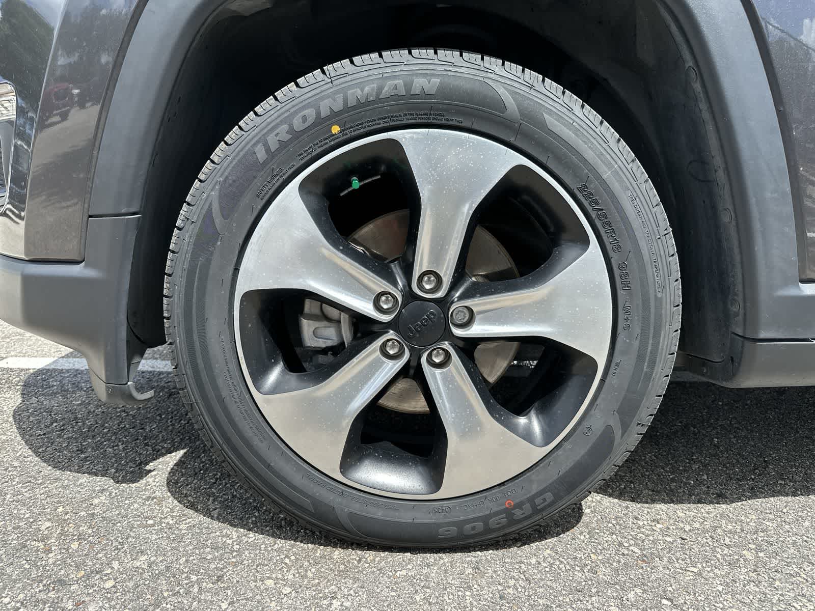 Thumbnail: 2020 Jeep Compass - 14
