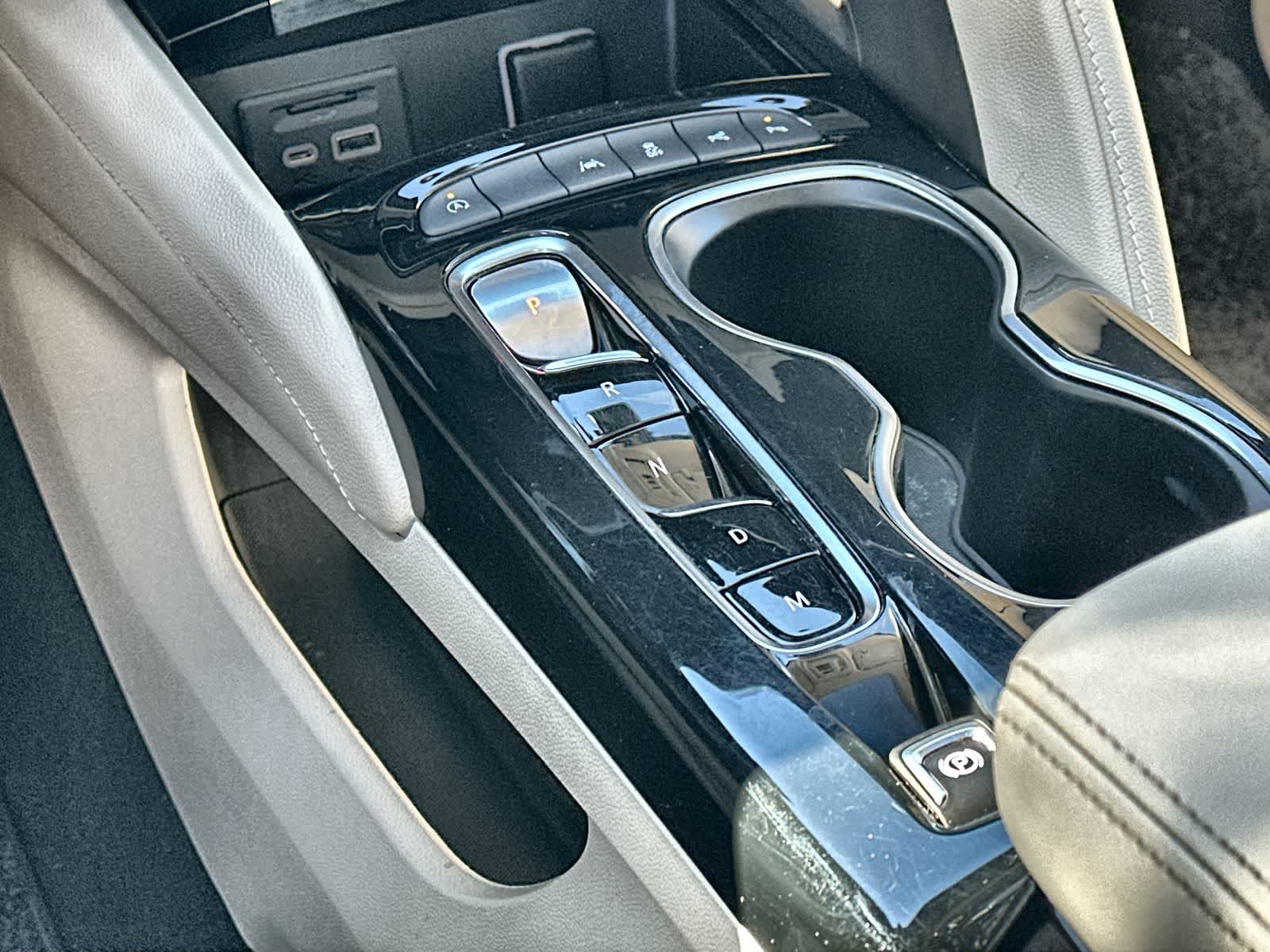 Thumbnail: 2021 Buick Envision - 17