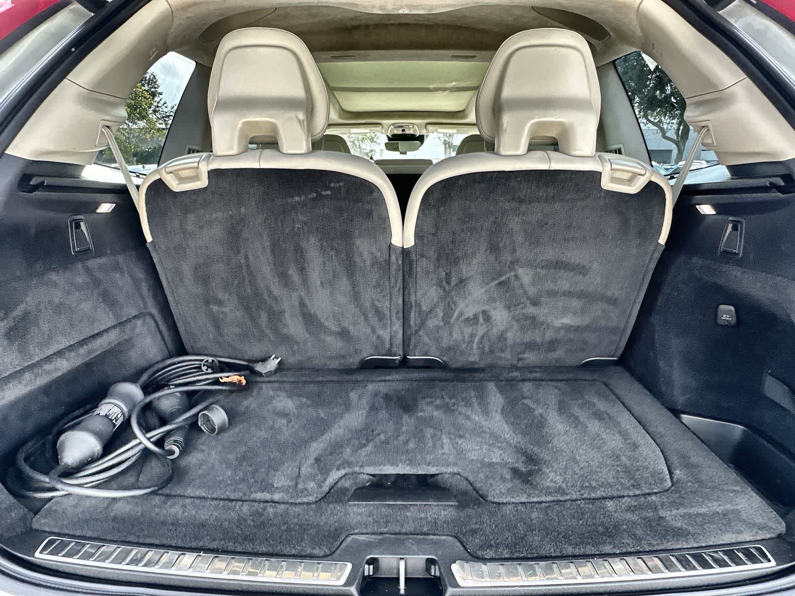 Thumbnail: 2022 Volvo XC90 - 19