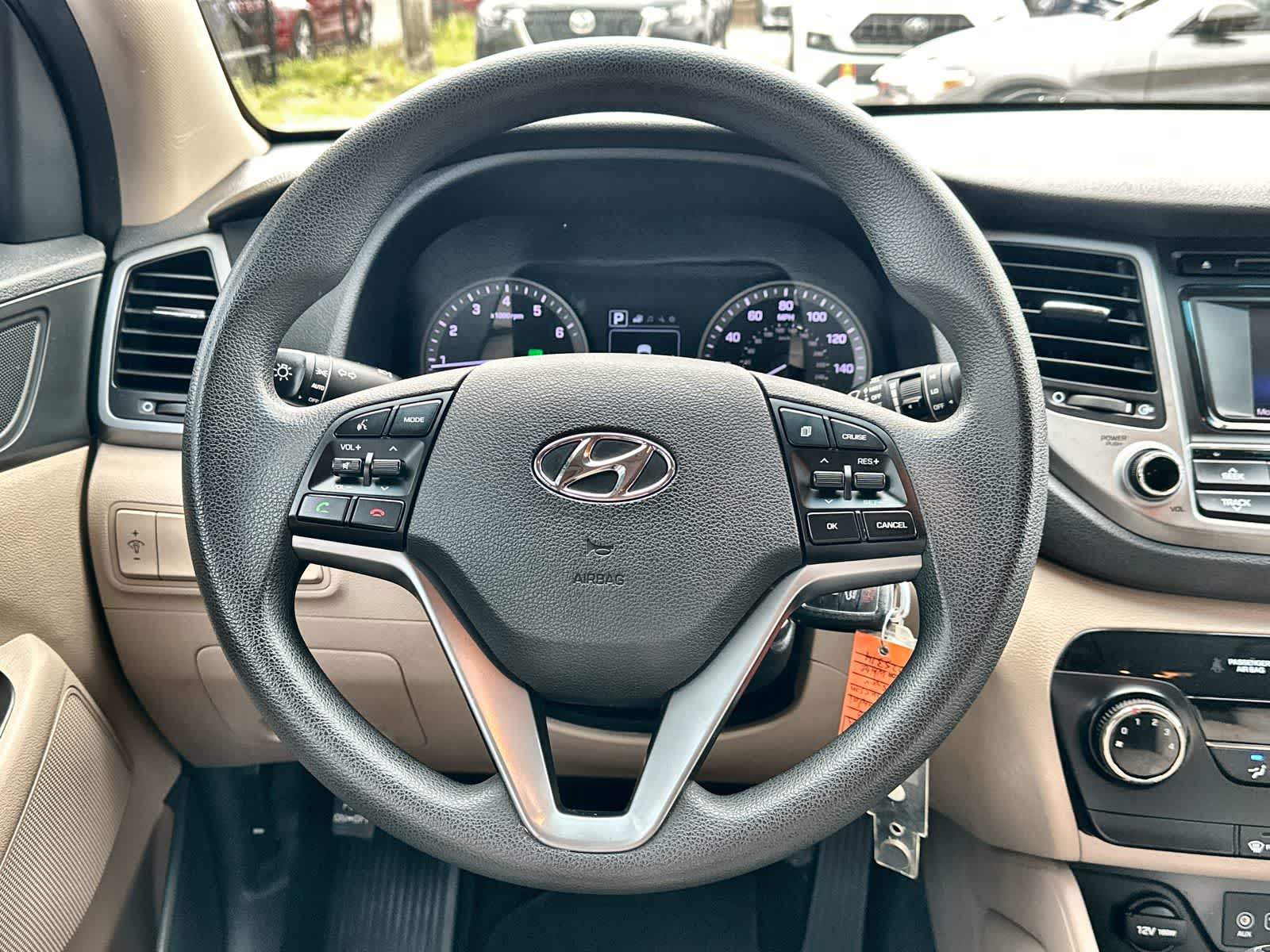 Thumbnail: 2016 Hyundai Tucson - 15