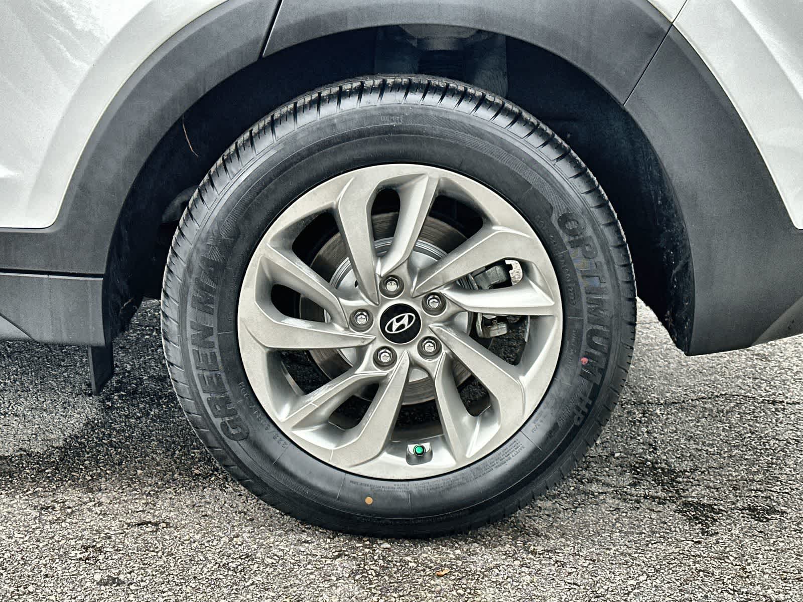 Thumbnail: 2016 Hyundai Tucson - 8