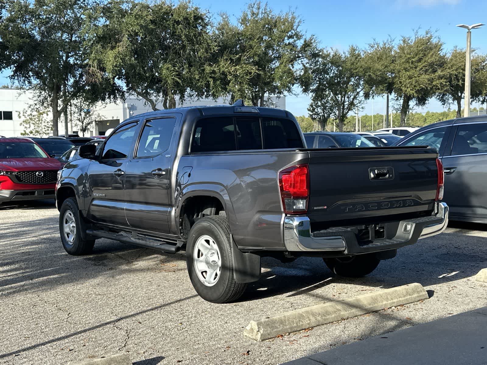 Thumbnail: 2022 Toyota Tacoma - 4