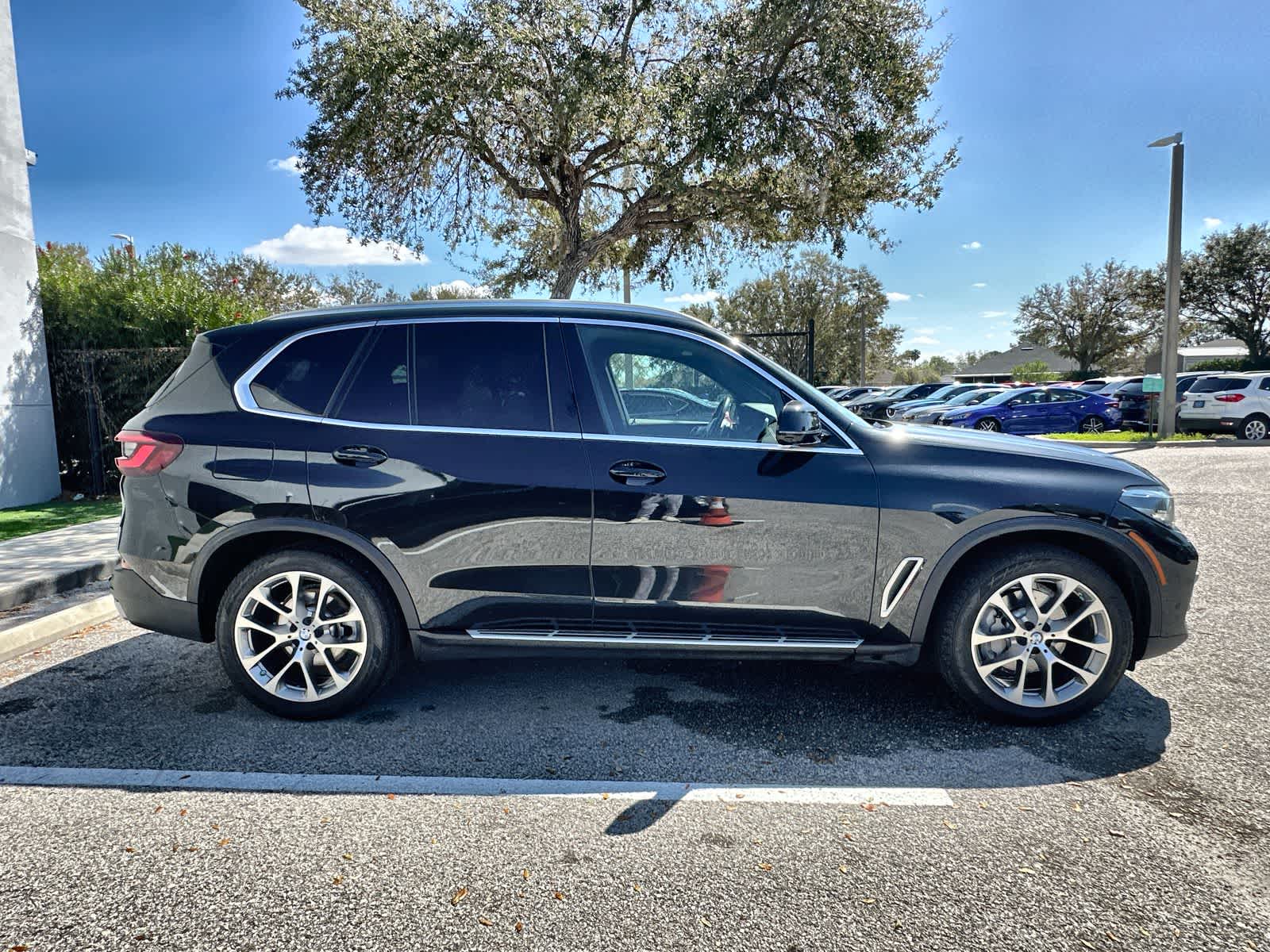 Thumbnail: 2023 BMW X5 - 10