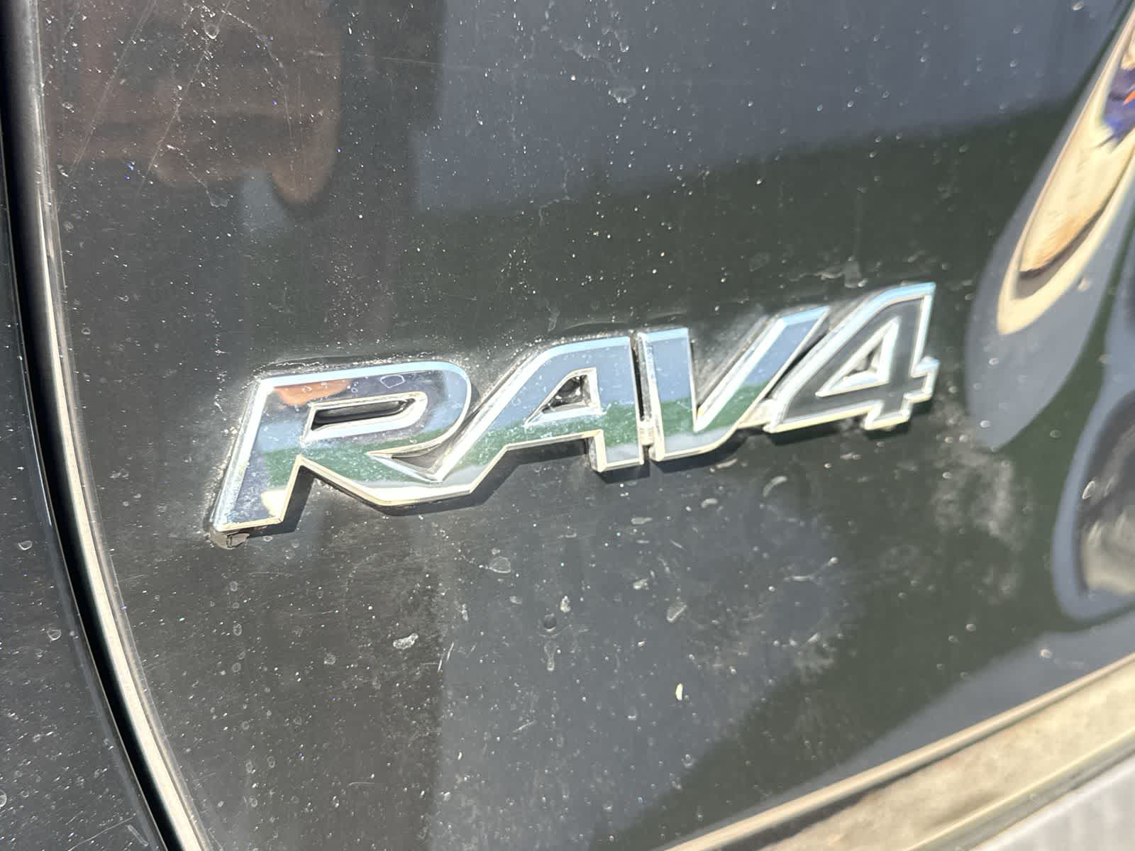 Thumbnail: 2023 Toyota RAV4 - 15