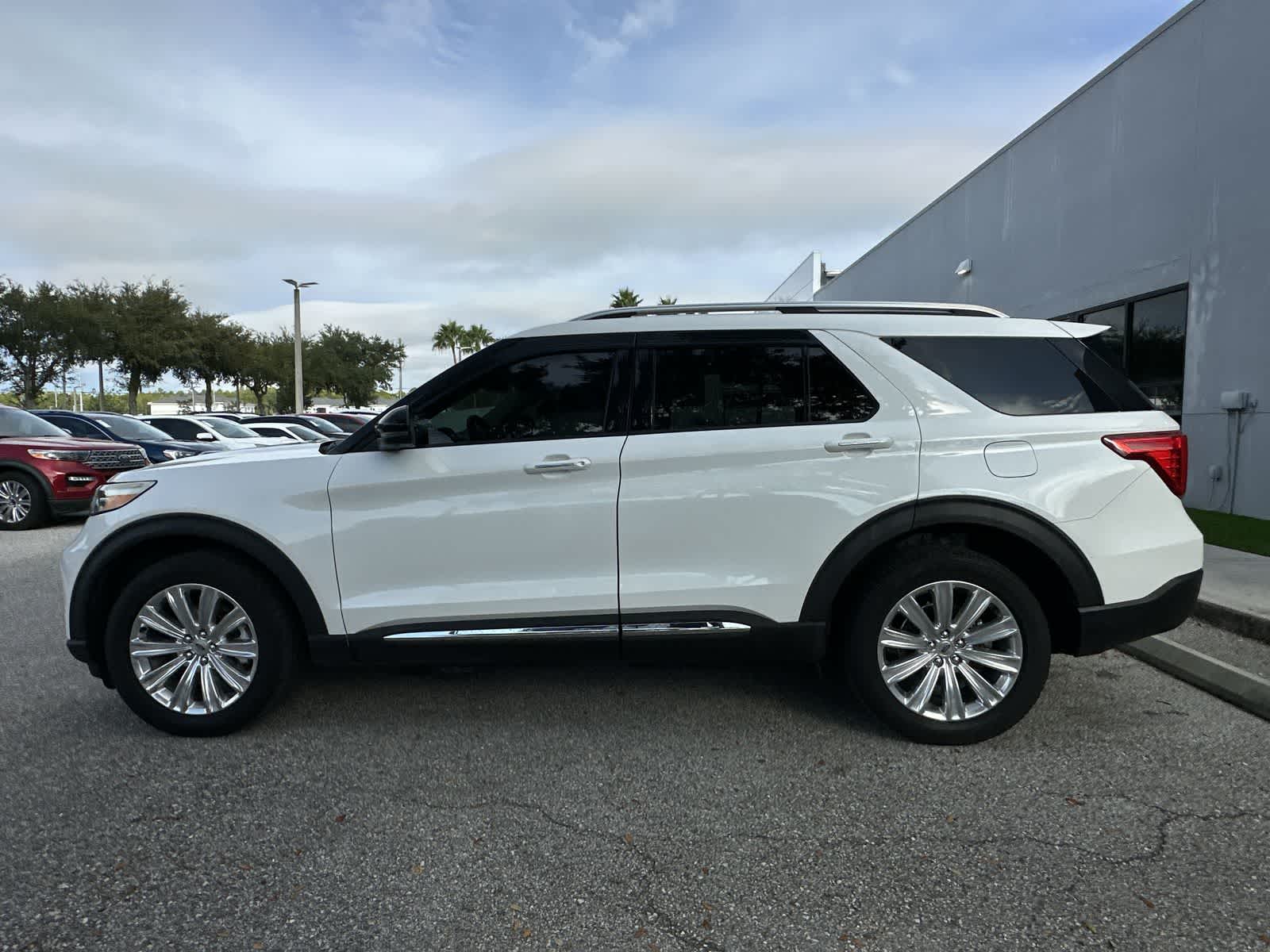 Thumbnail: 2020 Ford Explorer - 3