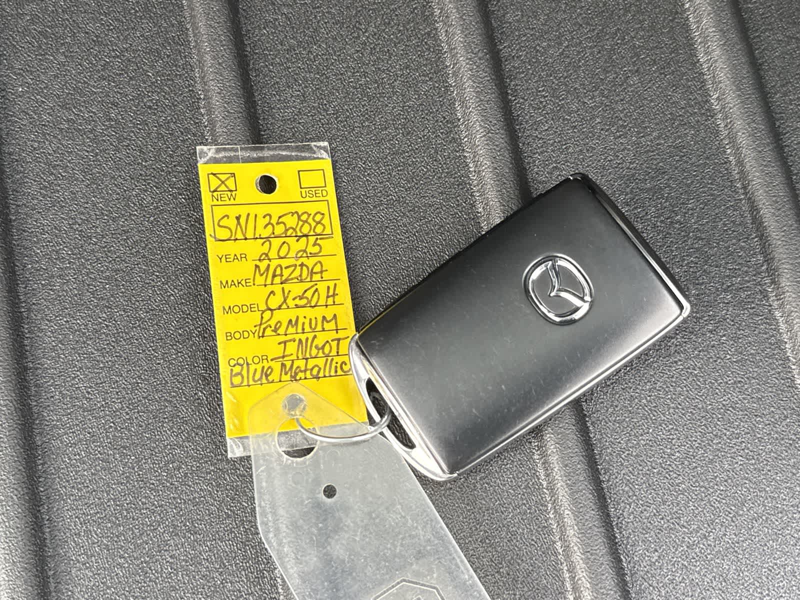 Thumbnail: 2025 Mazda CX-50 - 20