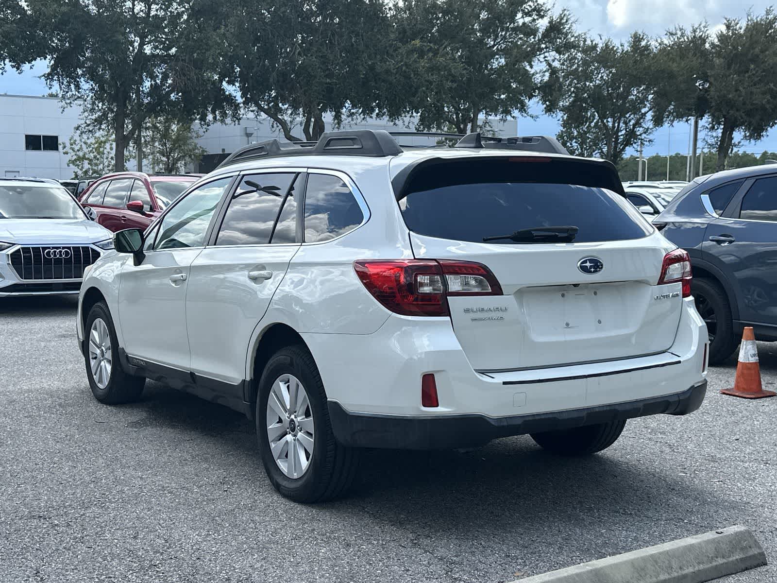 Thumbnail: 2016 Subaru Outback - 4