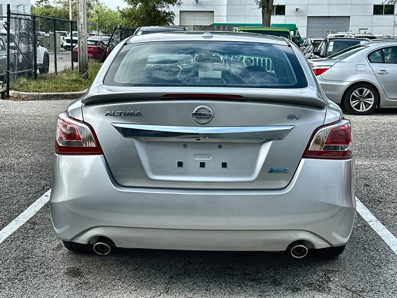 Thumbnail: 2013 Nissan Altima - 7