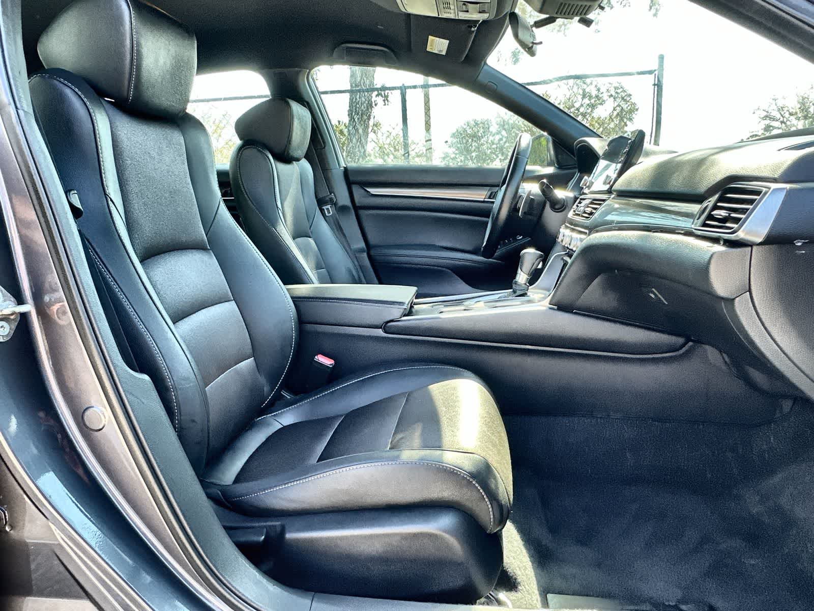 Thumbnail: 2019 Honda Accord - 9