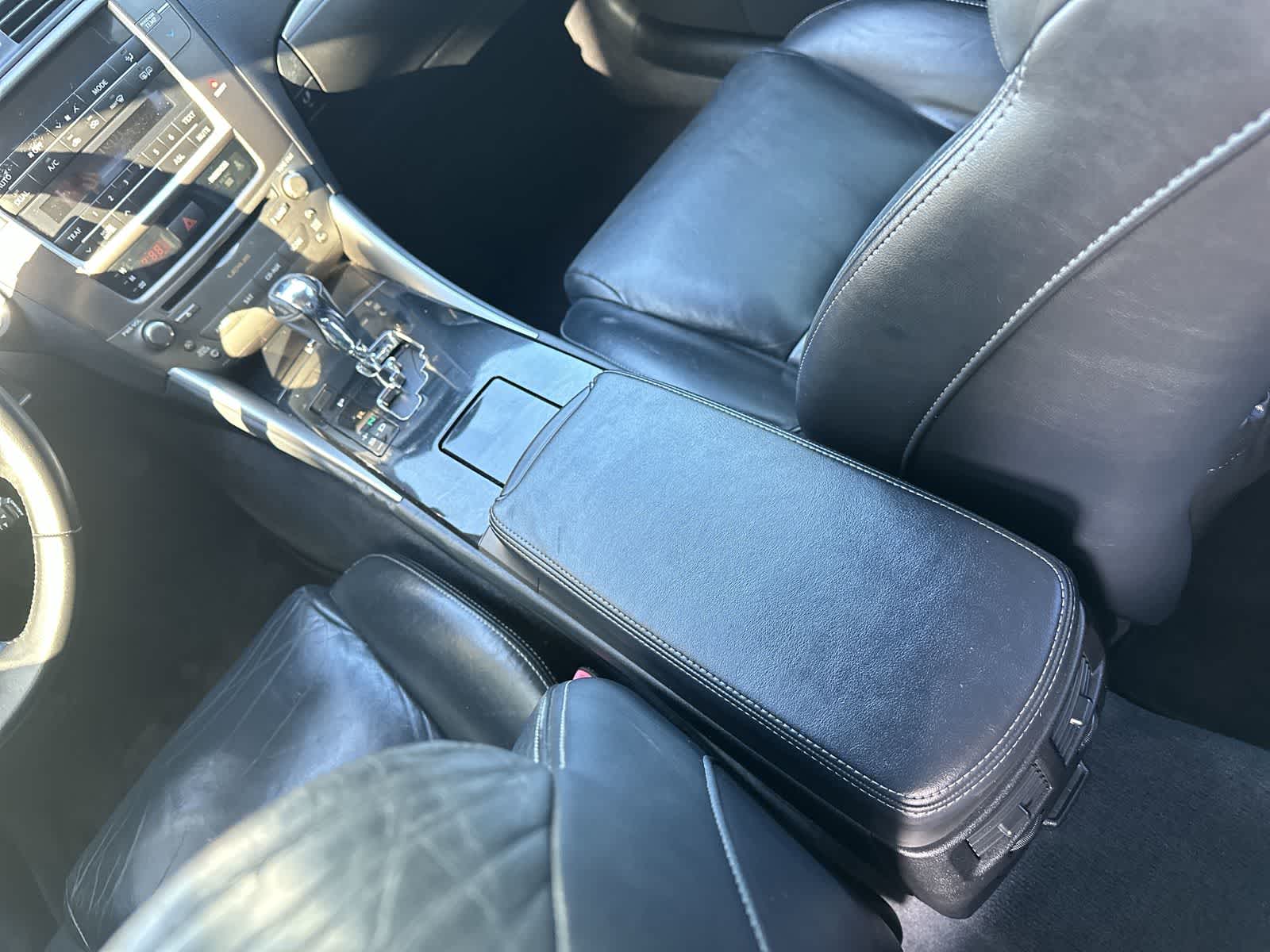 Thumbnail: 2013 Lexus IS - 16