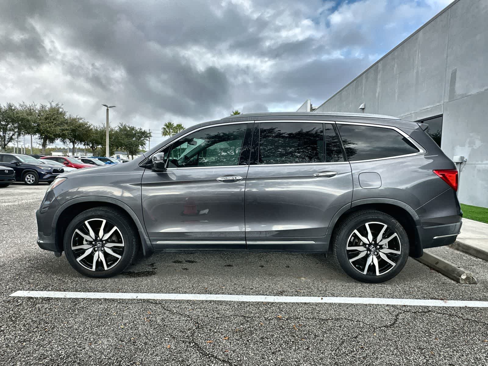 Thumbnail: 2021 Honda Pilot - 3