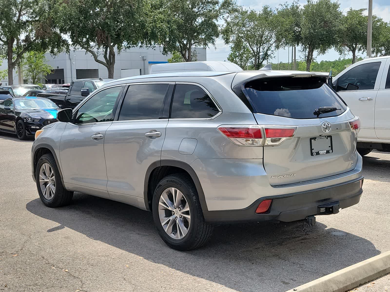 Thumbnail: 2015 Toyota Highlander - 3
